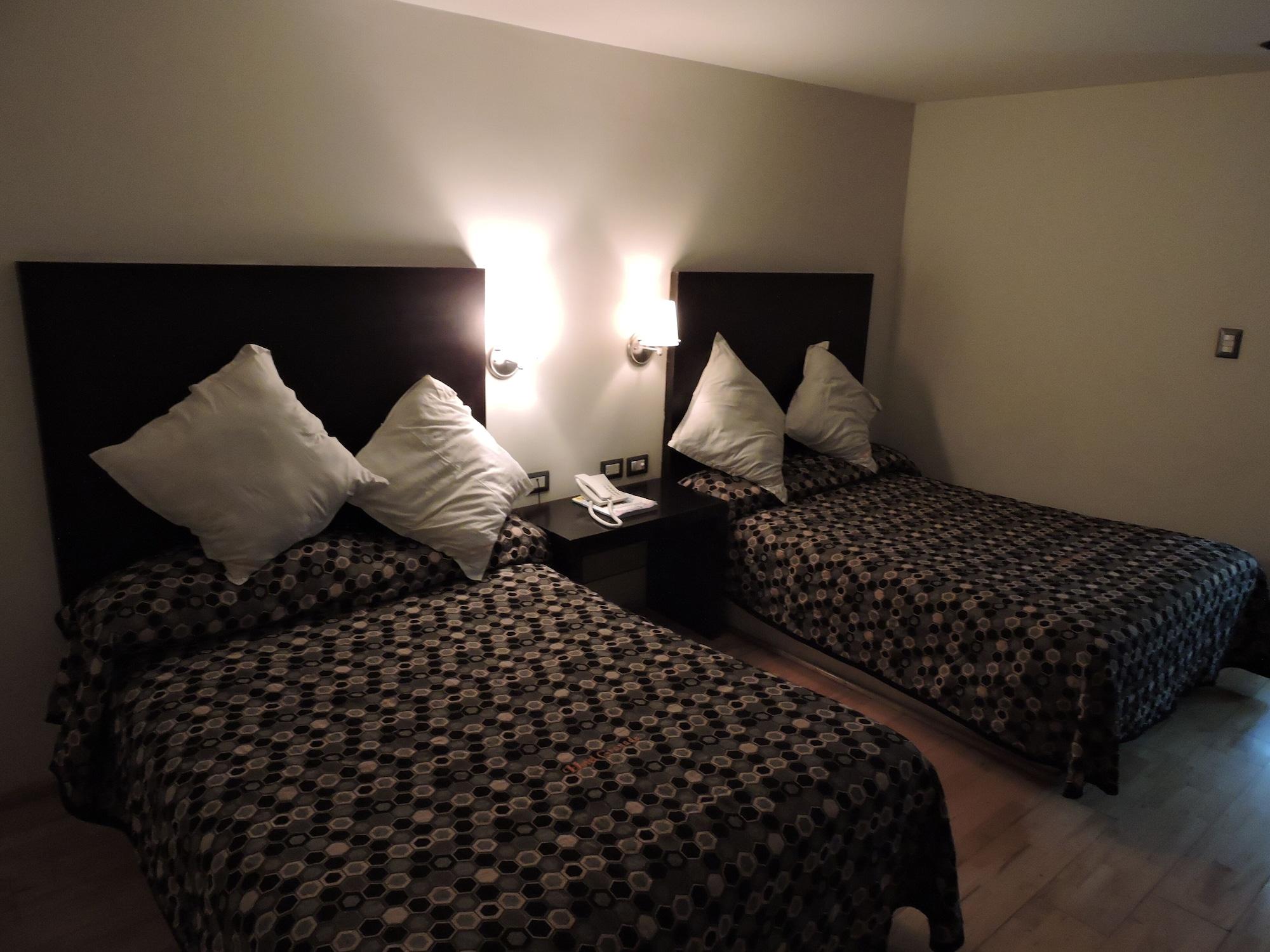 Hotel Granada Puebla Luaran gambar