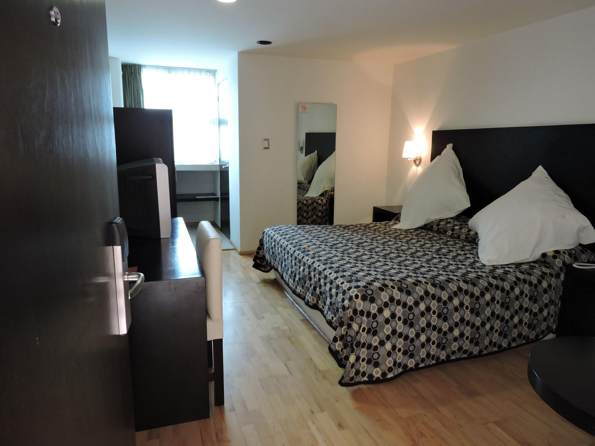 Hotel Granada Puebla Luaran gambar