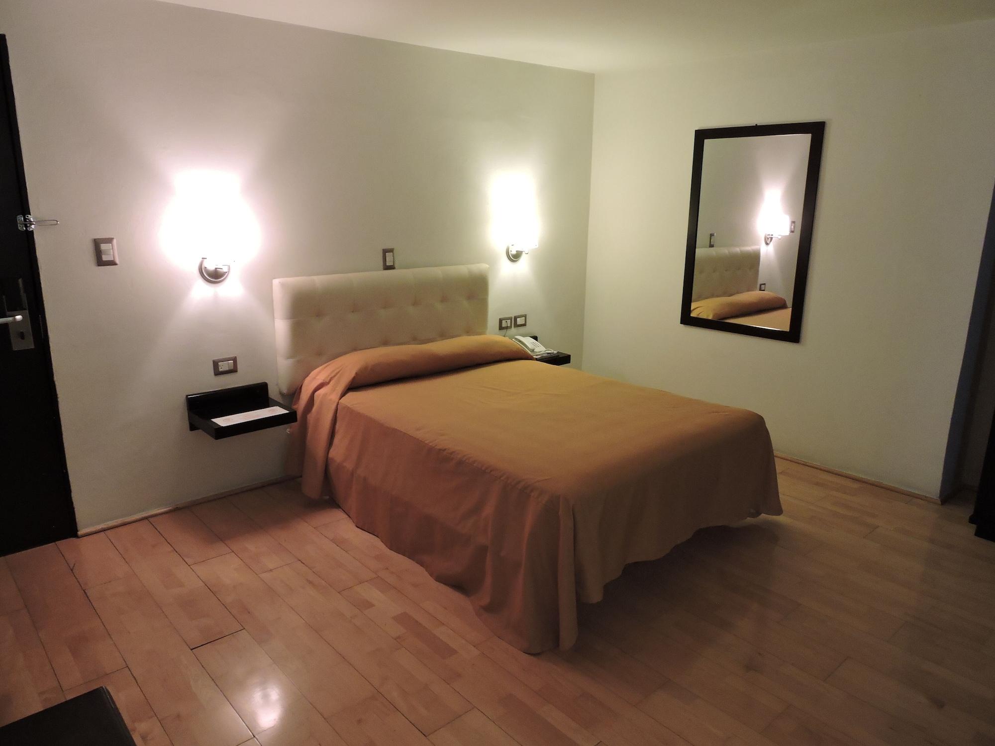 Hotel Granada Puebla Luaran gambar